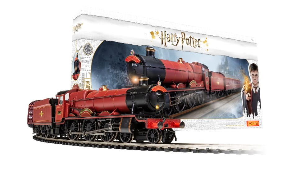 hogwarts express model